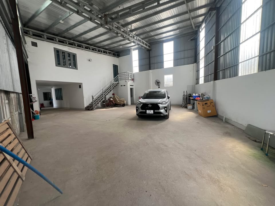 Cho thuê kho xưởng tại đường Nguyễn Hoàng, quận 2 - Diện tích lớn 120m², giá từ 12 triệu!