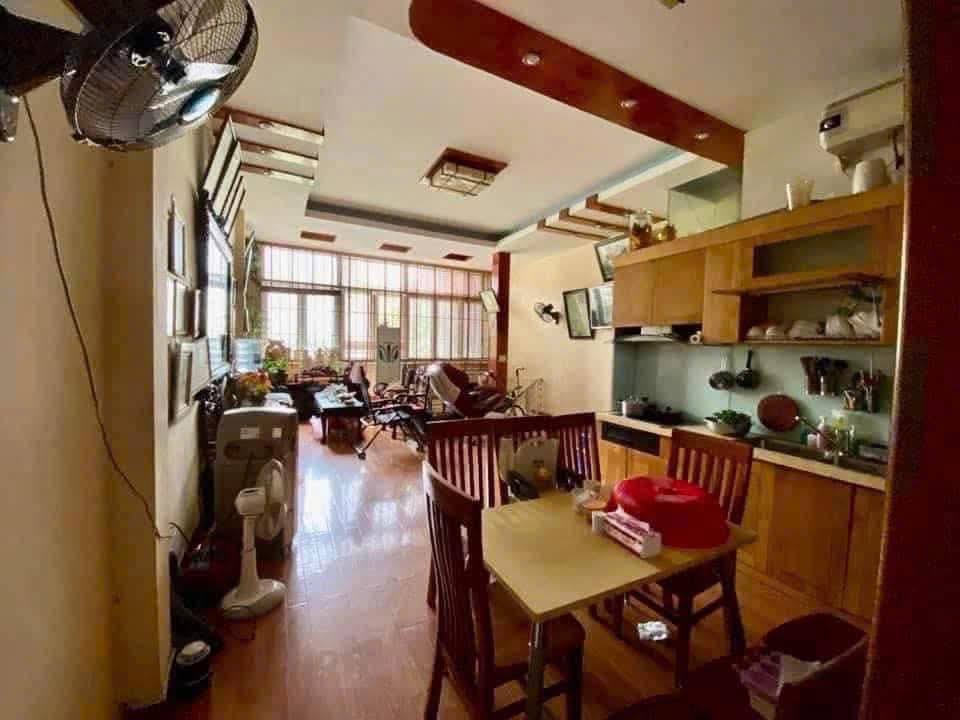 Mặt phố Chùa Bộc, Đống Đa 107m² giá 59.5 tỷ - Đầu tư sinh lời tuyệt vời!