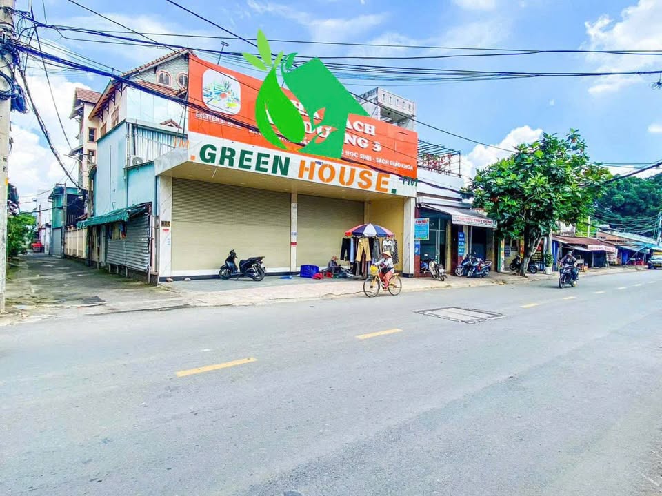 Cho thuê nhà góc 2 mặt tiền đường Lê Văn Khương, quận 12 - Diện tích 288m², giá thỏa thuận!