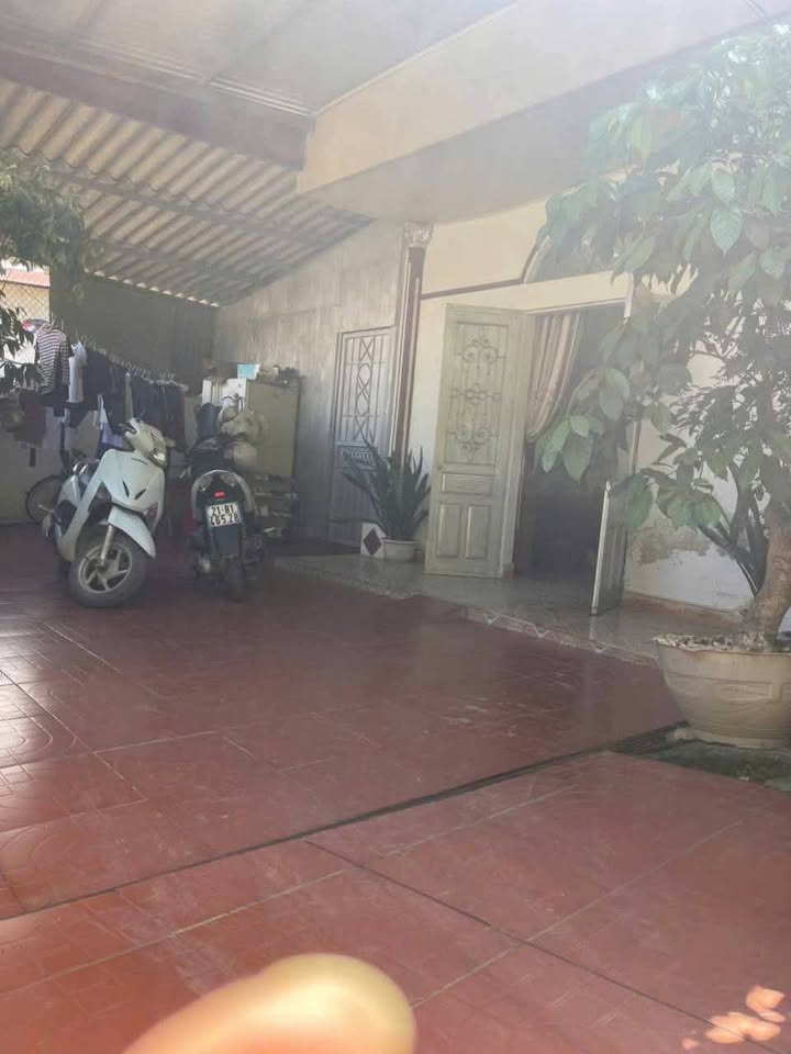 Nhà cấp 4 tại Đường Lý Đạo Thành, Yên Bái 218m² giá 1.1 tỷ - Sẵn sàng vào ở ngay!