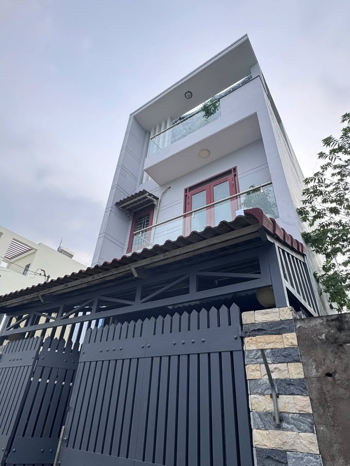 Nhà riêng Ấp 3, xã Bà Điểm, Hóc Môn 82.5m² giá 5.5 tỷ - Nhà mới dọn vào ở ngay!