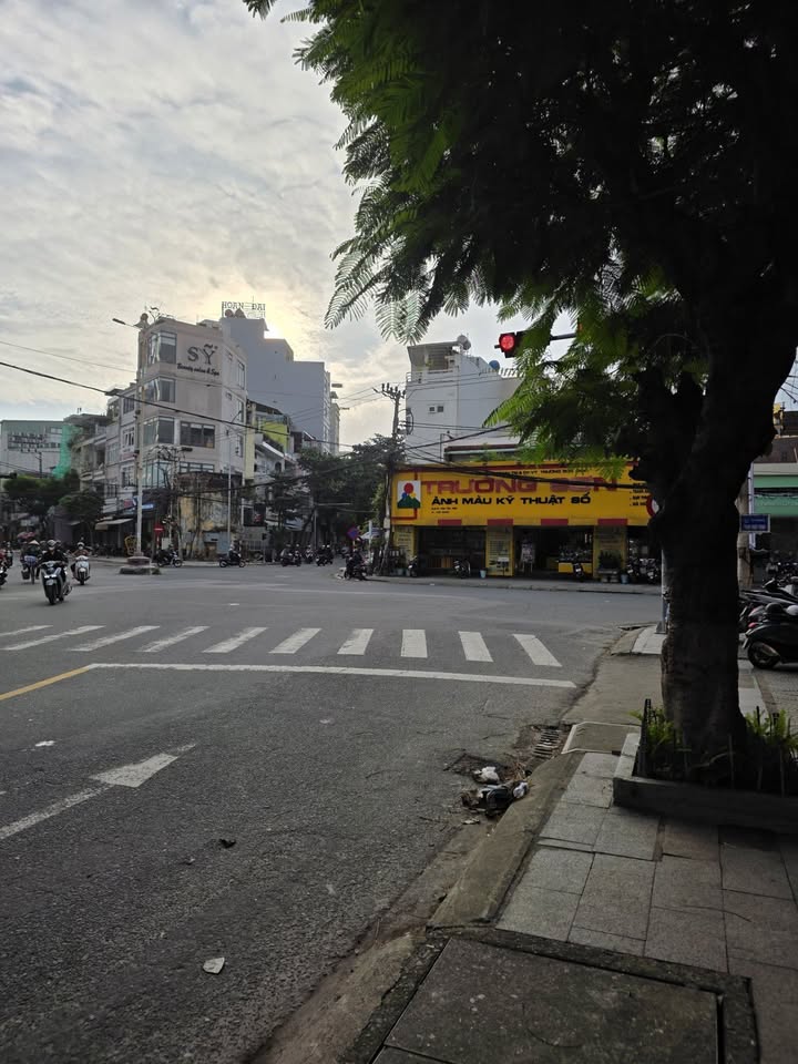 FrontHouse Phan Châu Trinh Đà Nẵng 192m² giá 30-39 tỷ - Vị trí đắc địa sầm uất!