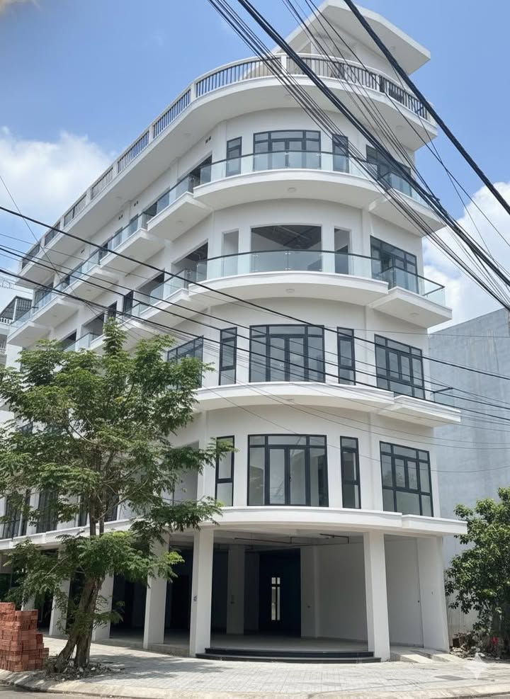 Cho thuê tòa căn hộ cao cấp Khu Nam Việt Á 176m² giá 160 triệu - Vị trí đắc địa, cơ hội đầu tư sinh lời!