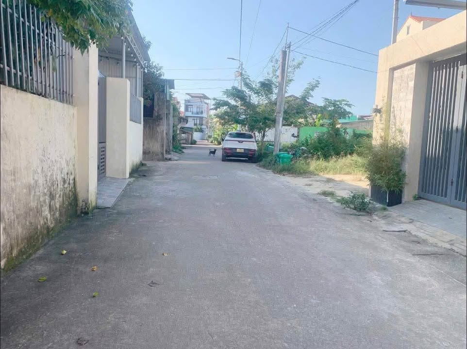 Đất nền 131m² đường Phạm Văn Đồng, Nam Lý - Giá tốt hiếm có!