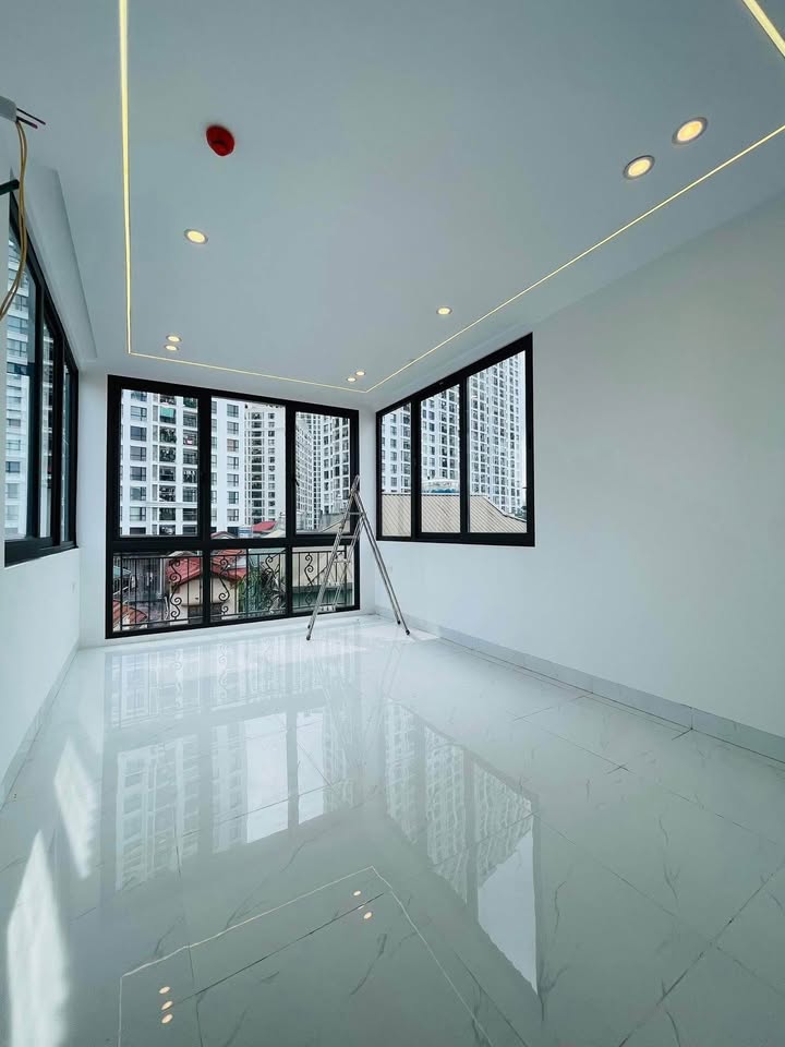 Nhà riêng Ngõ 72 Nguyễn Trãi 41m² giá 12.8 tỷ - Đầu tư cực đỉnh!