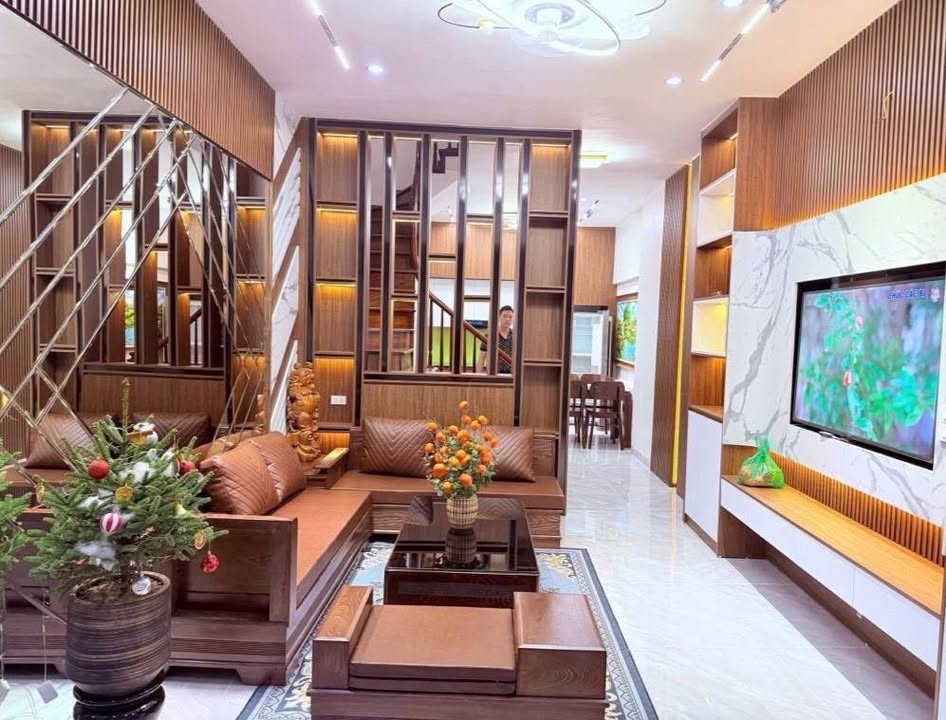 Nhà đẹp Trường Chinh, Ngã Tư Sở 33m² giá 8 tỷ - Nội thất mới, thiết kế trẻ trung!