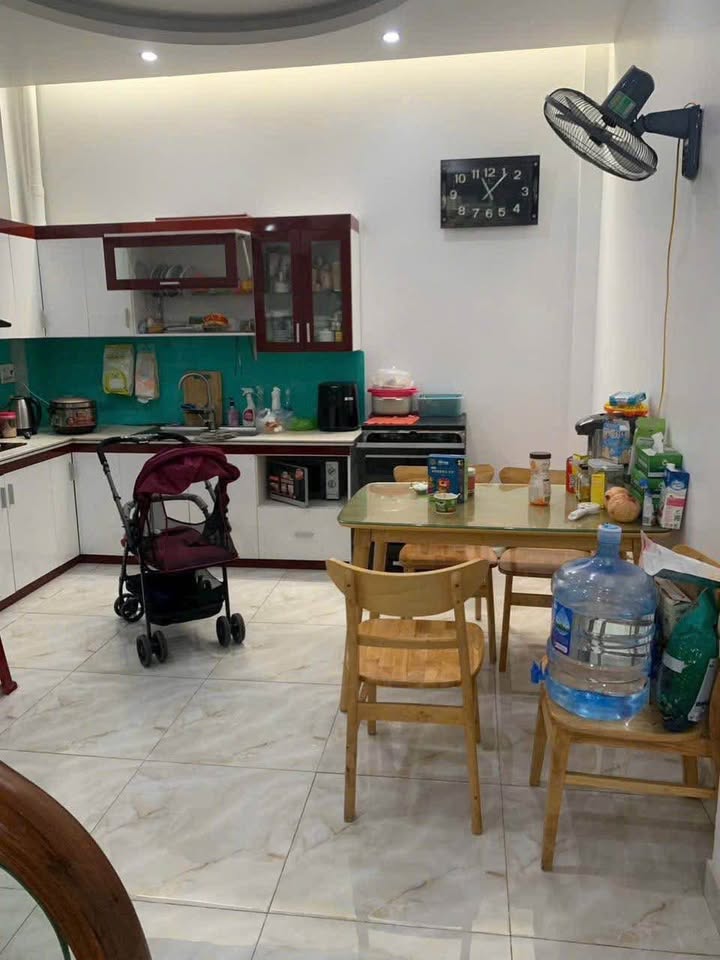 Nhà 3 tầng Đằng Hải 46m² giá 2.65 tỷ - Bìa đỏ chính chủ!