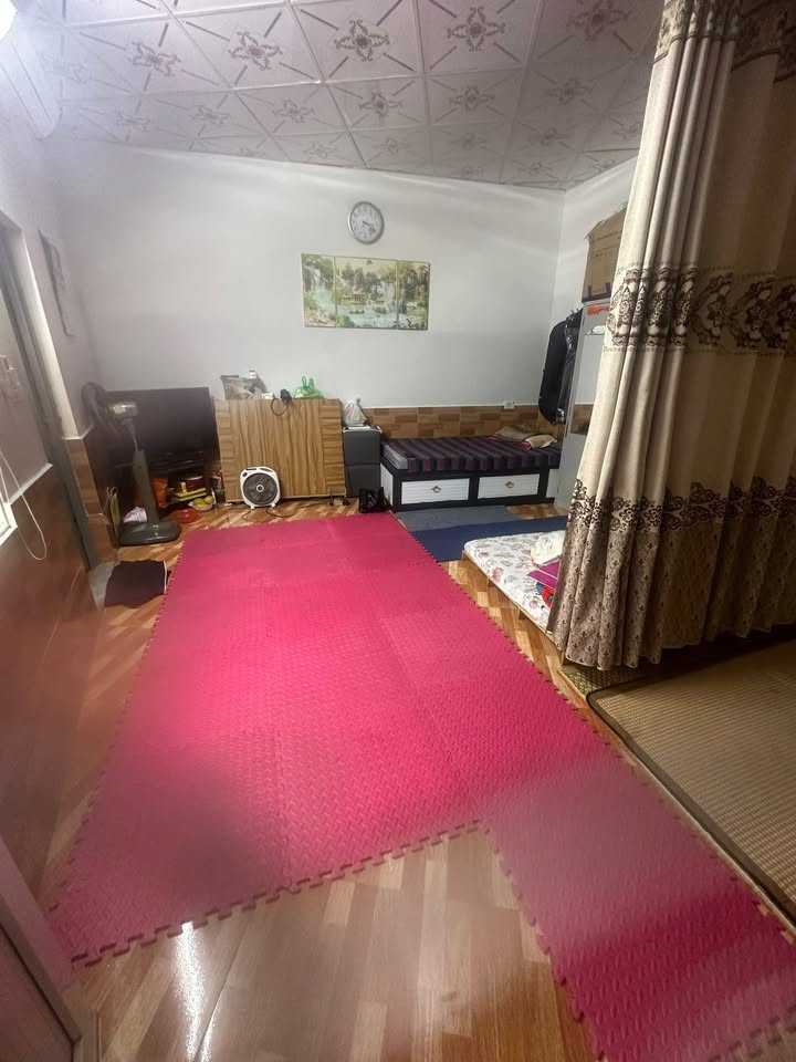 Nhà bán tại Ngõ 5 Cao Thắng, Hạ Long 64m² giá 1.45 tỷ - Chính chủ bán gấp!