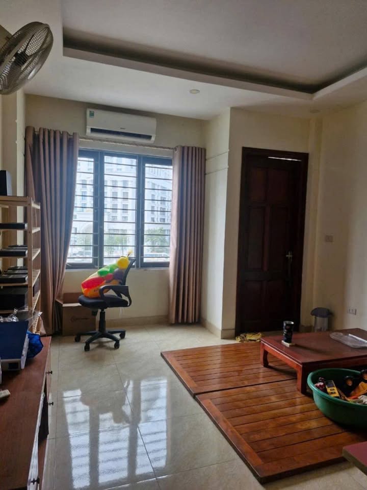 Nhà phố đẹp 54m² tại Kiến Hưng, Hà Đông - Giá chỉ 11.5 tỷ, ô tô tránh nhau!