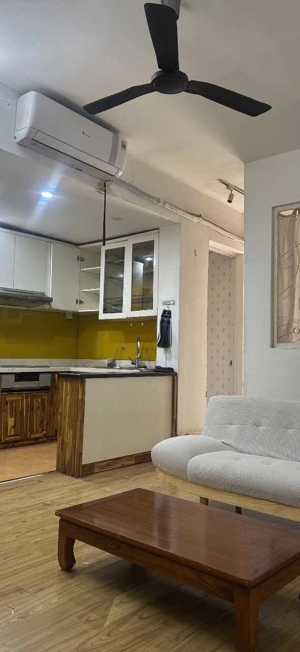 Căn hộ tập thể tầng 5 Thanh Xuân Bắc 32m² giá 3.75 tỷ - Tiềm năng cải tạo lớn!