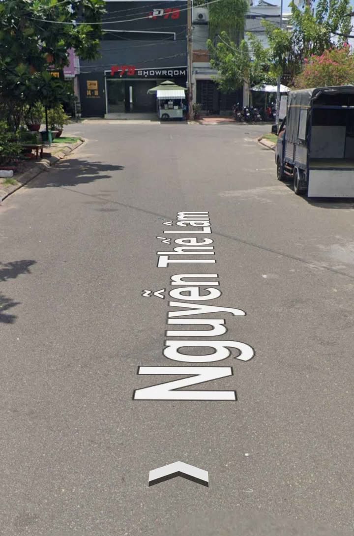 Nhà lầu mặt tiền Nguyễn Thế Lâm, Phan Thiết 105m² giá 6.9 tỷ - Kinh doanh sầm uất!