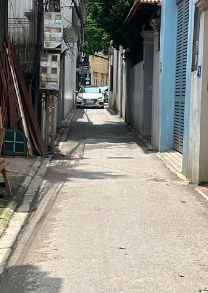 Đất Đặng Xá 60m² giá 3 tỷ - Ngõ xe máy, gần đường ô tô