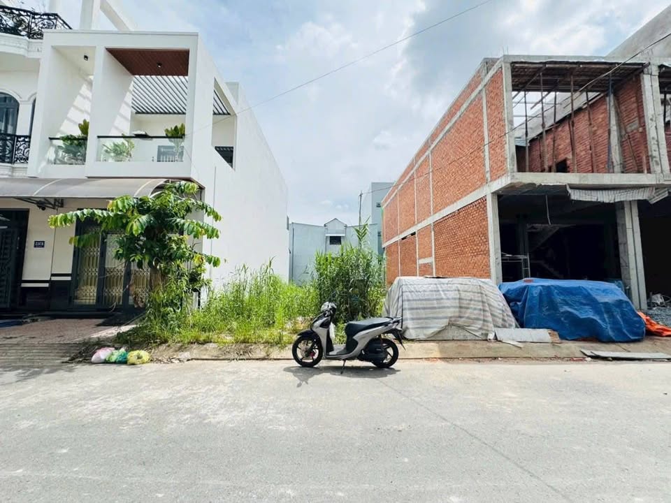 Đất nền cặp 25 + 27 C6 KDC Phú An Cần Thơ 162m² giá chỉ 2.3 tỷ - Sổ đỏ chính chủ!