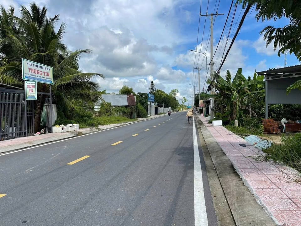 Bán đất mặt tiền Bông Vang, Mỹ Khánh, Cần Thơ 451m² giá 4 tỷ - Cơ hội đầu tư tuyệt vời!