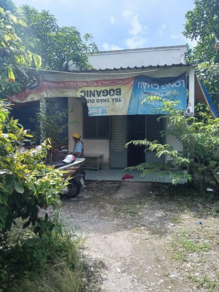 Nhà bán hẻm 1A Nguyễn Chí Thanh, Trà Nóc, 150m² - Giá chỉ 590 triệu!