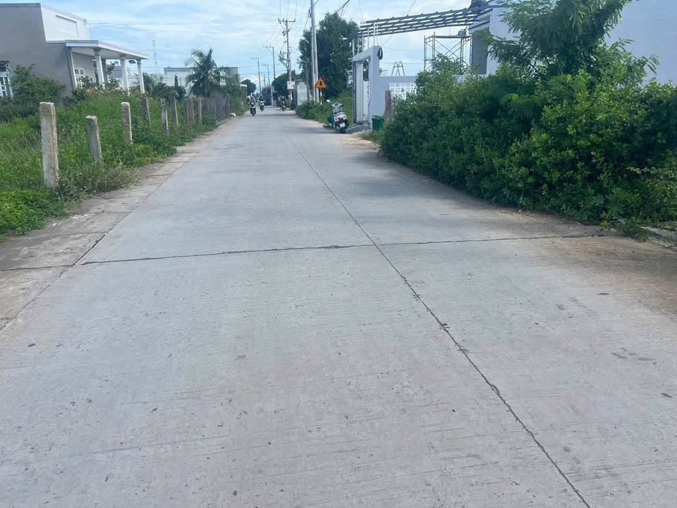 Đất thổ cư trục chính KDC Cá Đồng Hàm Thắng 100m² giá 1.25 tỷ - Đầu tư sinh lời ngay!