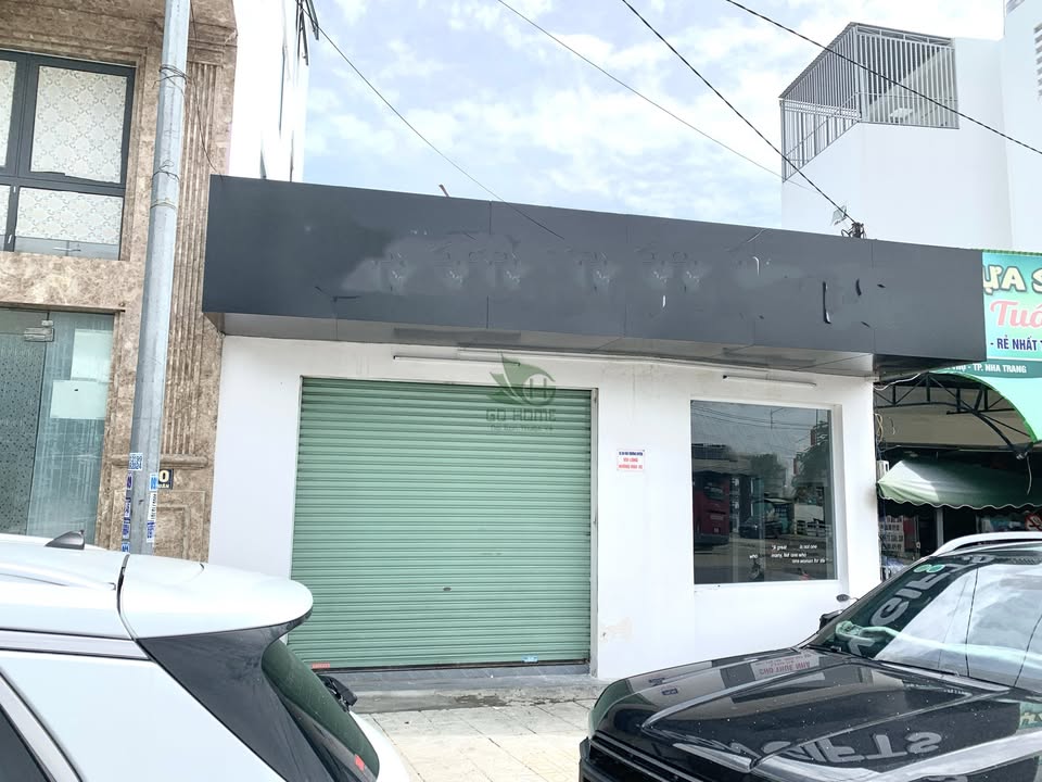 Cho thuê mặt bằng riêng biệt Vĩnh Thọ 105m² giá 20 triệu - Kinh doanh tự do ngay gần biển!