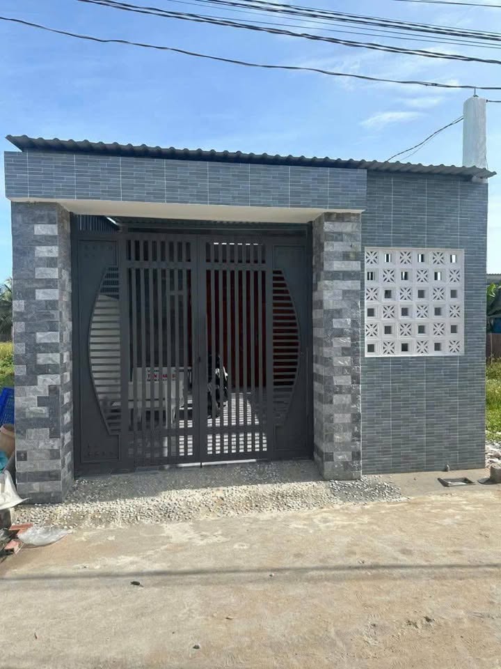 Nhà cấp 4 Hẻm 330 Châu Thị Kim, Tân An, 190m² giá 2.6 tỷ - Dân cư đông đúc, tiện ích đầy đủ