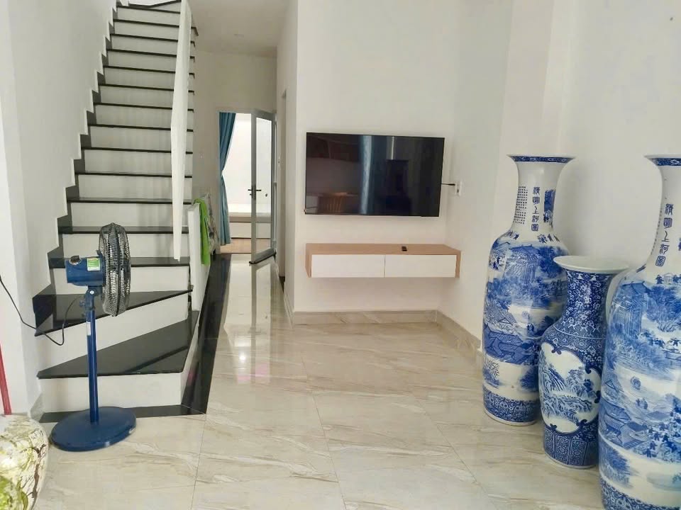 Nhà hẻm Bạch Đằng Nha Trang 40m² giá 3.75 tỷ - Nhà mới vào ở ngay!