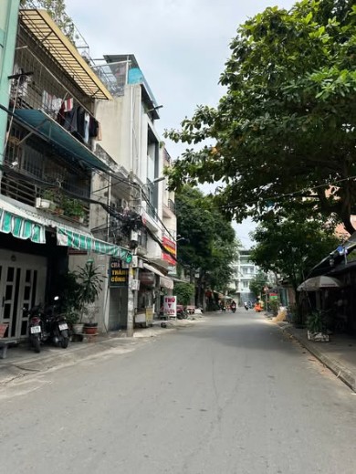 Nhà đẹp 3.5 tấm hẻm xe hơi Tân Sơn Nhì 80m² giá 7 tỷ - Sẵn sàng vào ở!