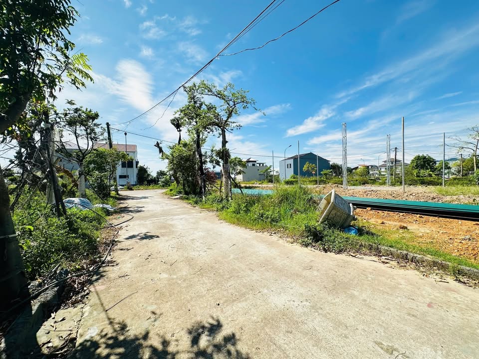 Đất nền thôn Bắc Thượng, phường Hà Huy Tập - 100m², giá chỉ 2.3 tỷ - Cơ hội đầu tư sinh lời!