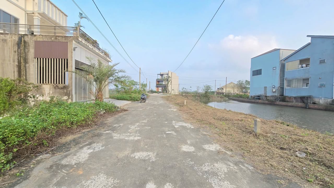 Đất nền Thạch Trung 152m² giá 3 tỷ - Tiềm năng phát triển vượt bậc!