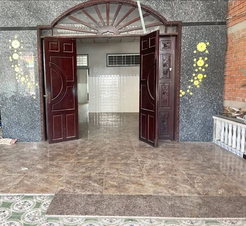 Nhà mặt tiền Tỉnh Lộ 868, Cai Lậy 144m² giá 3.5 tỷ - Sẵn sàng vào ở ngay!