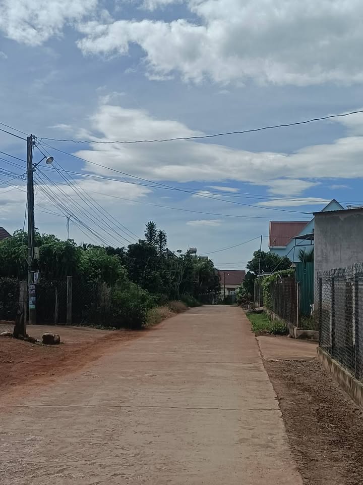 Bán lô đất góc 2 mặt tiền đường Cây số 3, xã Hiệp Thạnh, 330m² - Sổ đỏ chính chủ