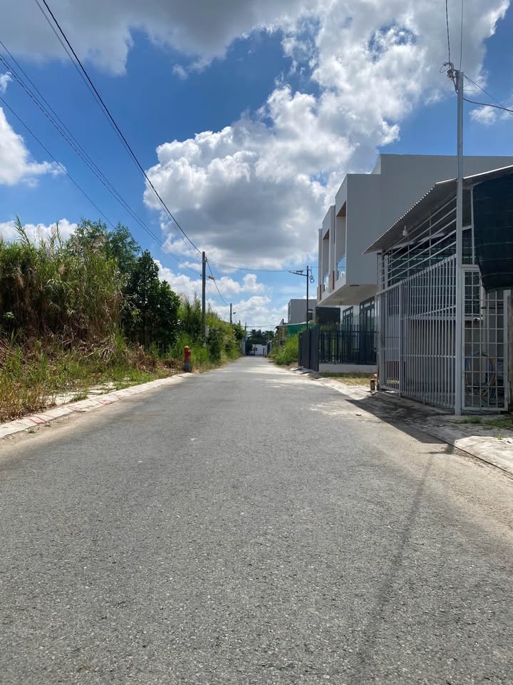 Đất nền đẹp KDC Tân Hạnh, Vĩnh Long 93.7m² giá 1.05 tỷ - Đầu tư sinh lời chắc chắn!