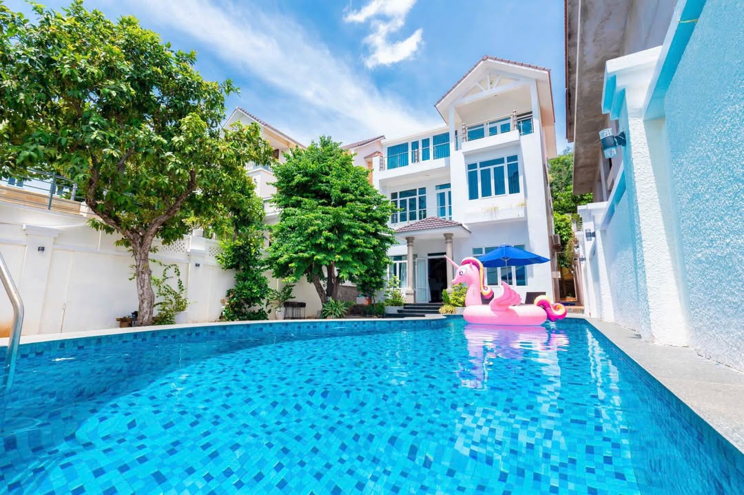 Biệt thự Trần Phú, Vũng Tàu 500m² giá 35 tỷ - Lưng tựa núi, view biển đẹp