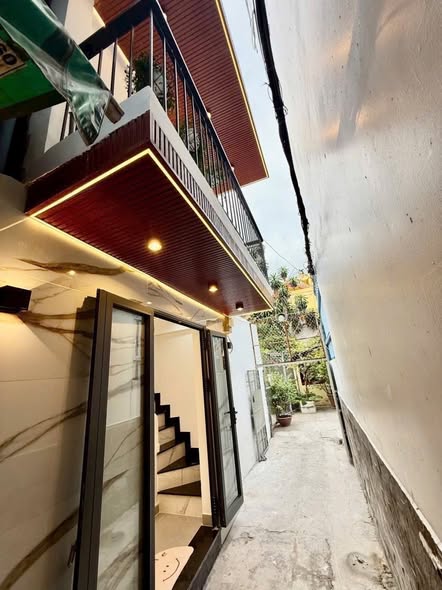 Nhà bán tại Nguyễn Thượng Hiền, Bình Thạnh, 12m² giá 2.55 tỷ - Vị trí siêu hiếm, cơ hội đầu tư tốt!