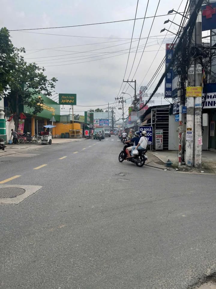 Đất thổ cư mặt tiền đường nhựa Xuân Thới Đông 342m² giá 11.5 tỷ - Đầu tư sinh lời!