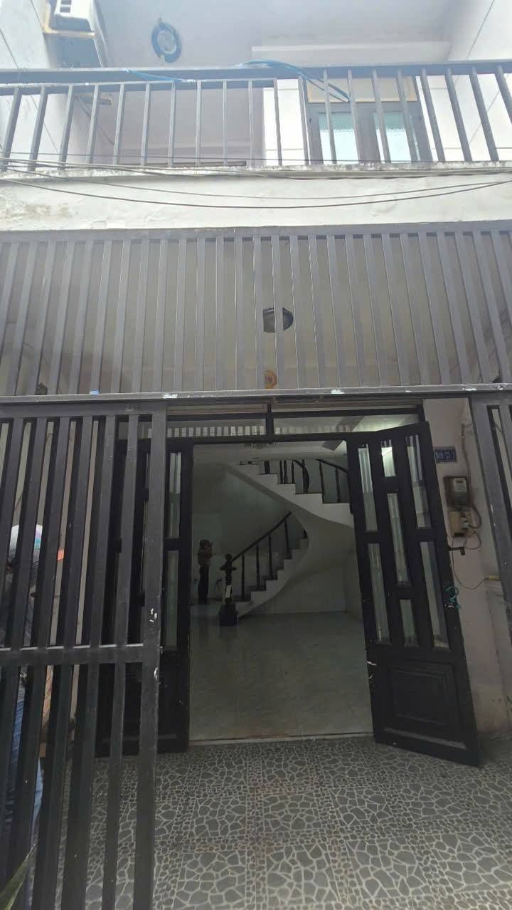 Nhà 1 Lầu 40m² tại ấp 4 Vĩnh Lộc B, Bình Chánh - Giá 1.68 tỷ, Bớt Lộc!