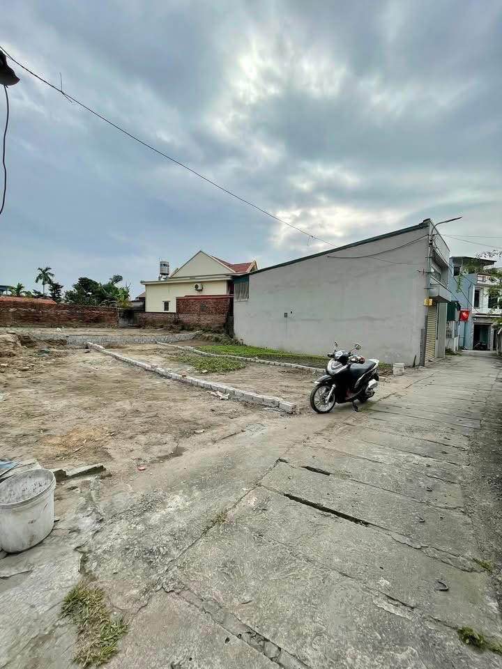 Đất nền Cẩm Sơn 68m² giá 700 triệu - Sổ đỏ chính chủ, đường ô tô thông!