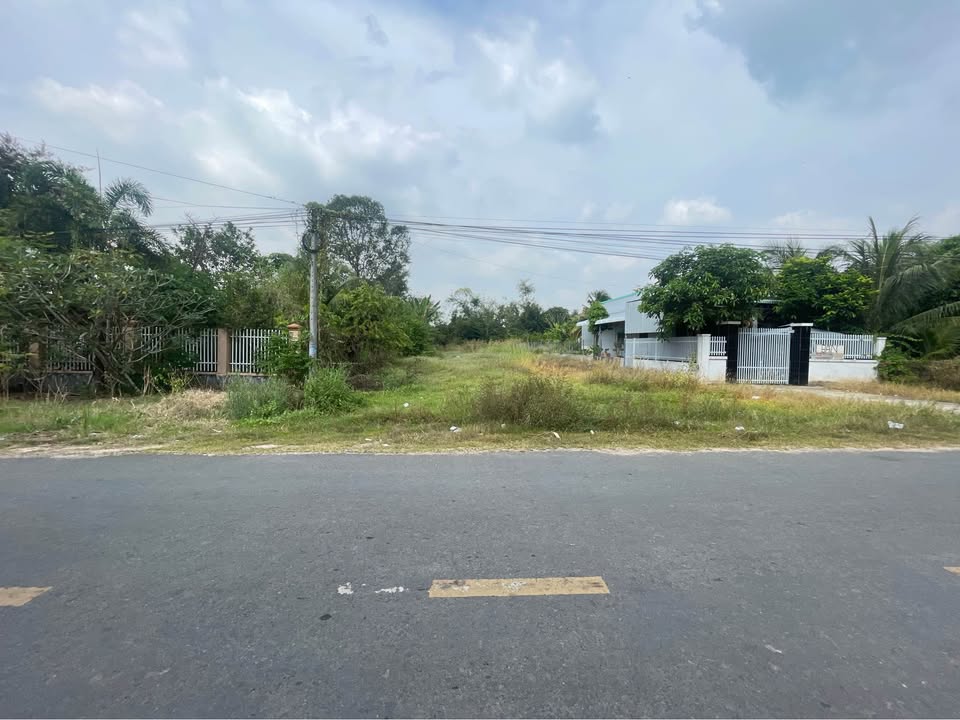 Đất mặt tiền Cầu Ông Hổ, Trường Hòa, 976m² giá 190 triệu - Cơ hội đầu tư hấp dẫn!