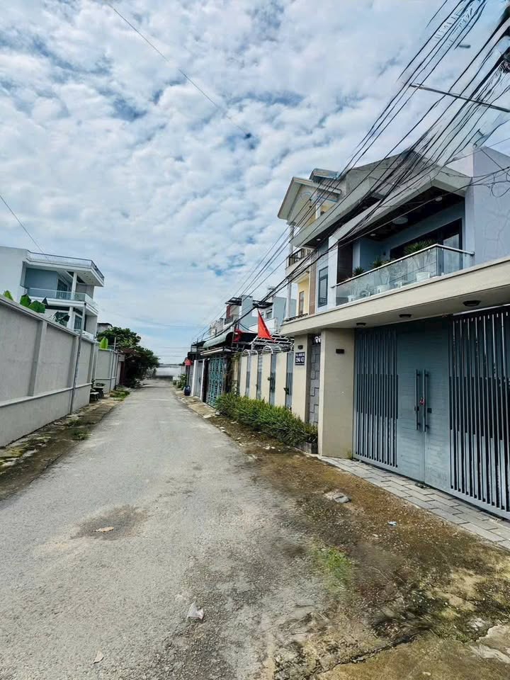 Đất thổ cư 125m² hẻm 194 Nguyễn Thị Minh Khai - Kinh doanh tuyệt vời chỉ 2.99 tỷ!