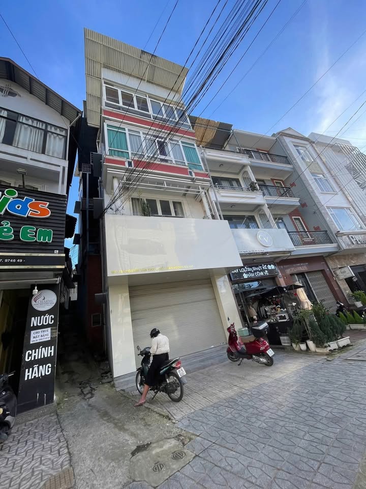 Bán nhà mặt tiền Nguyễn Văn Trỗi, Đà Lạt 58.94m² - Khu kinh doanh sầm uất!