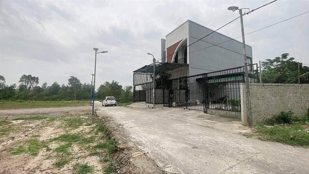 Đất nền ngõ 9 Tạ Quang Bửu 120m² giá 900 triệu - Hướng Đông tài lộc