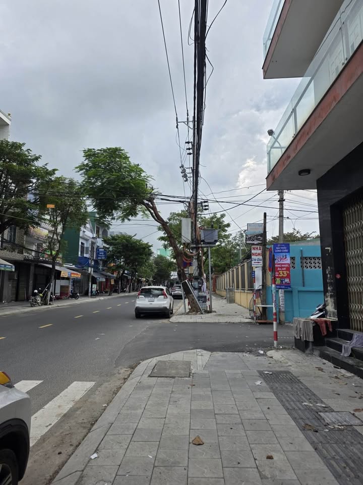 FrontHouse mặt tiền đường Hà Huy Tập, Đà Nẵng 71.5m² giá 8,2 tỷ - Cơ hội vàng cho nhà đầu tư!