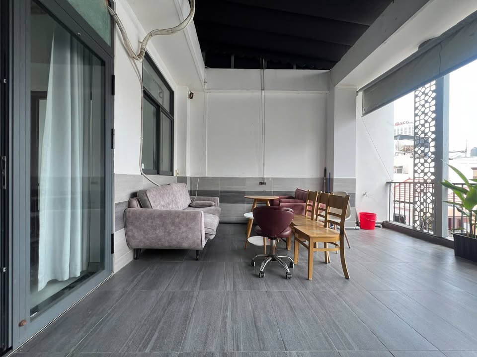 Căn hộ 2PN Lê Văn Sỹ Quận 3 70m² - Nội thất đầy đủ, tự do ra vào!