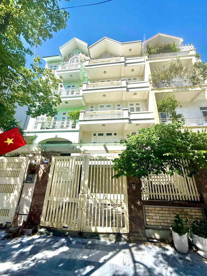 Nhà phố Hồng Hải, Hạ Long 114m² giá tốt - Cần bán gấp!