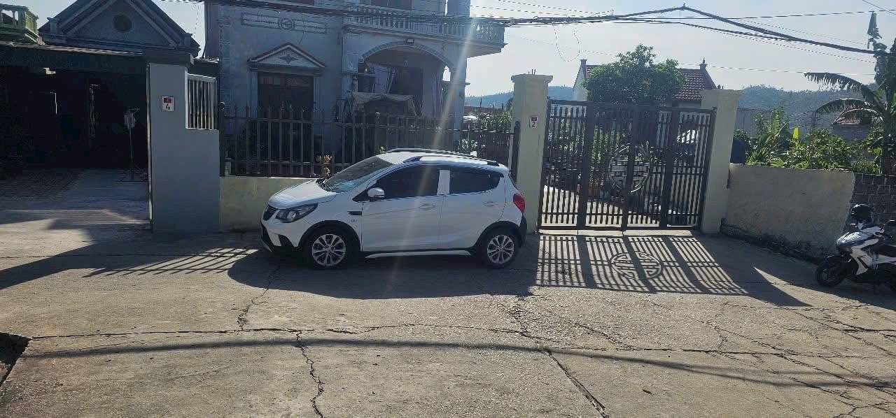 Đất nền Việt Hưng Hạ Long 95m² giá 1.1 tỷ - Mặt tiền thoáng đãng!