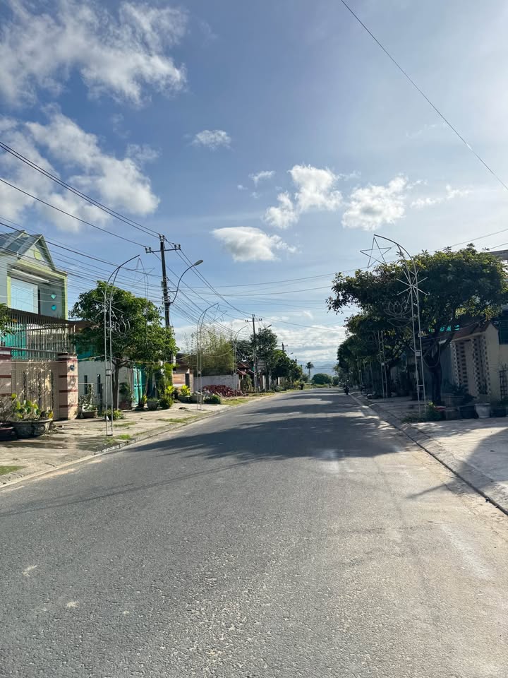 Đất nền đường Ông Ích Khiêm, Kon Tum 168m² - Sổ hồng chính chủ, giá tốt thương lượng!