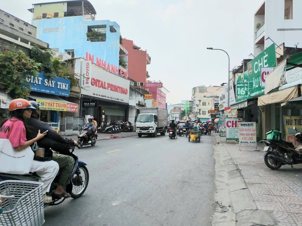 Nhà Phú Nhuận 75m² giá 9 tỷ - Hàng hiếm, khai thác tốt!