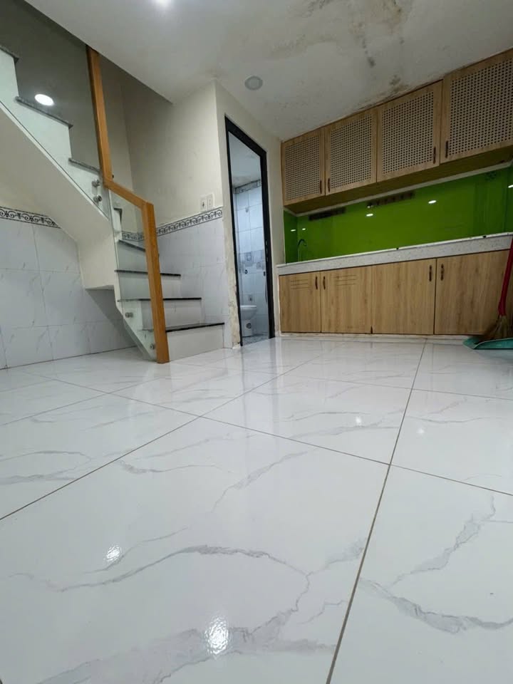 Nhà riêng hẻm Đường Số, Tân Quy, 18m² giá 920 triệu - Thích hợp cho gia đình!