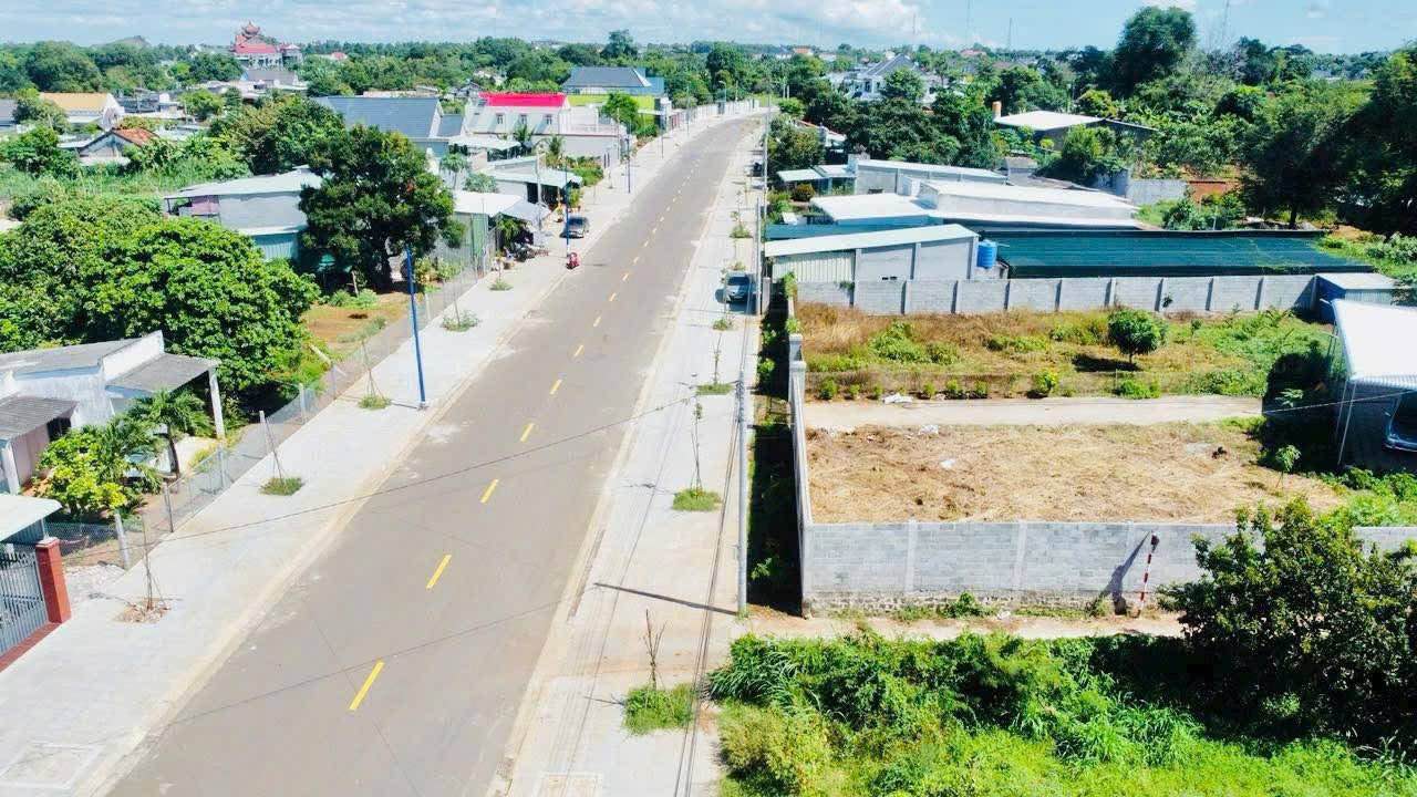 Mặt tiền kinh doanh Đường Tạ Văn Sáu - Đất Đỏ 200m² chỉ 1.8 tỷ - Kinh doanh siêu đẹp!