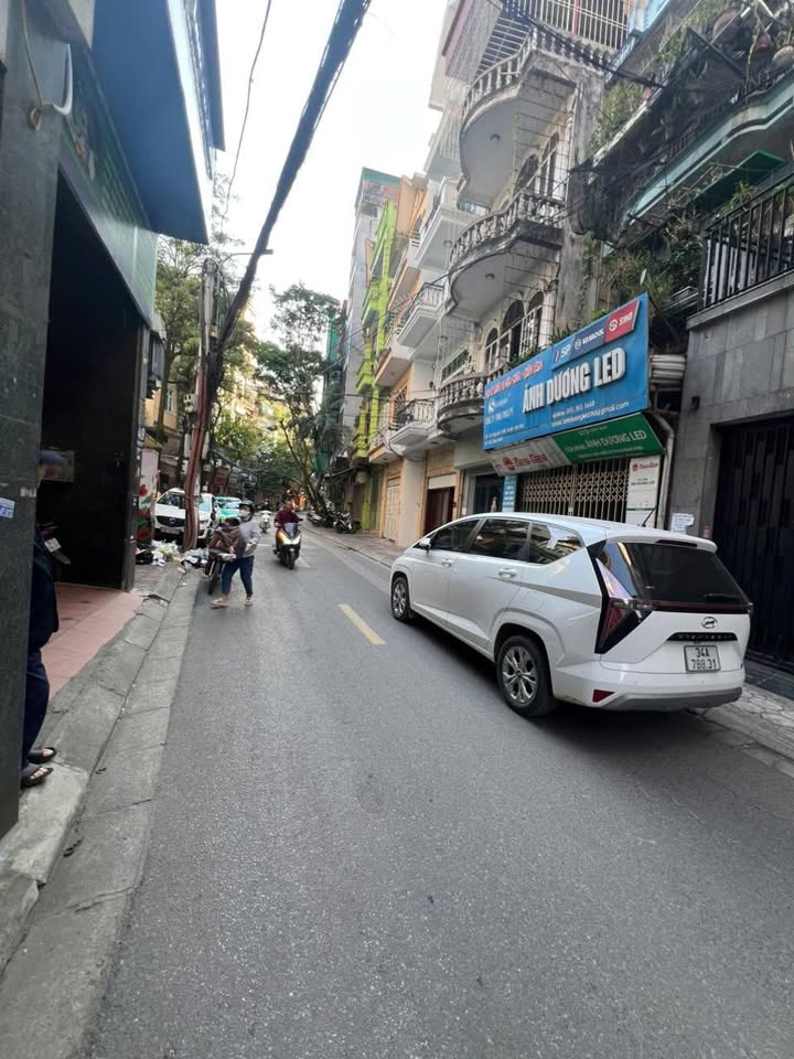 Cho thuê nhà mặt phố Nguyễn Viết Xuân 70m² giá 27 triệu - Kinh doanh tốt, vị trí đắc địa!