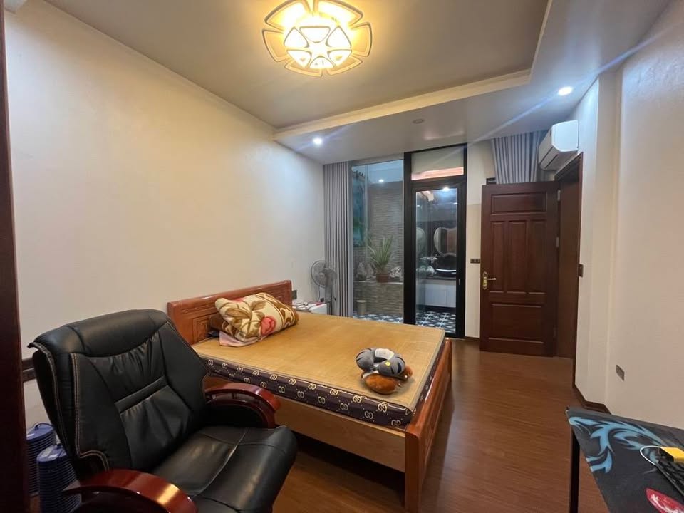 Nhà 3 tầng Tây Mỗ 64m² giá 9,2 tỷ - Tiềm năng tăng giá mạnh!