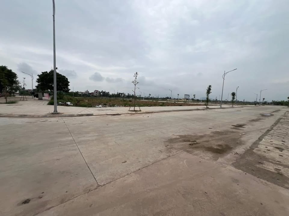 Đất nền Yên Giang Quảng Yên 100m² giá 3 tỷ - Đầu tư sinh lời ngay!