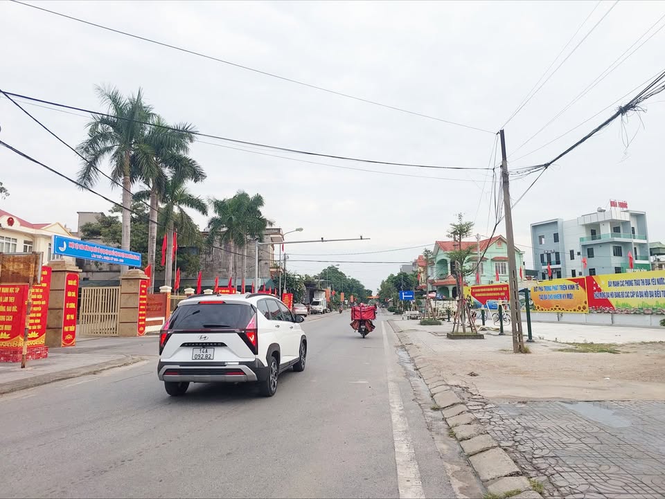 Đất nền 2 mặt tiền tại Đông Mai, Quảng Yên 80m² giá 700 triệu - Cơ hội đầu tư hấp dẫn!